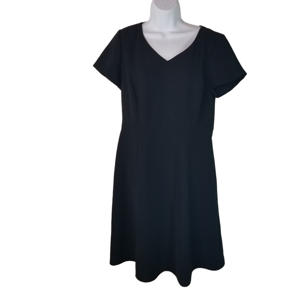 Talbots black ponte knit short sleeve career dress